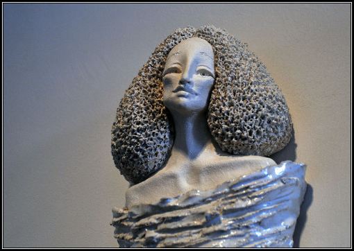 Skulptur av Lillian Vedvik - f5.3, 1/100, ISO 800